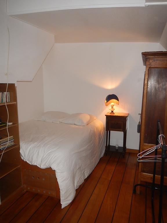 Peniche - Le Nenuphar Paris Exterior photo